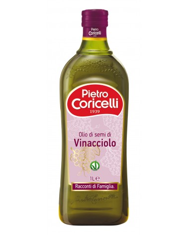 Оливковое масло pietro. Пьетро Коричелли. Pietro Coricelli масло оливковое 1 литр. Виноградное масло спрей olio di Vinacciolo. Pietro Coricelli без горчинки.